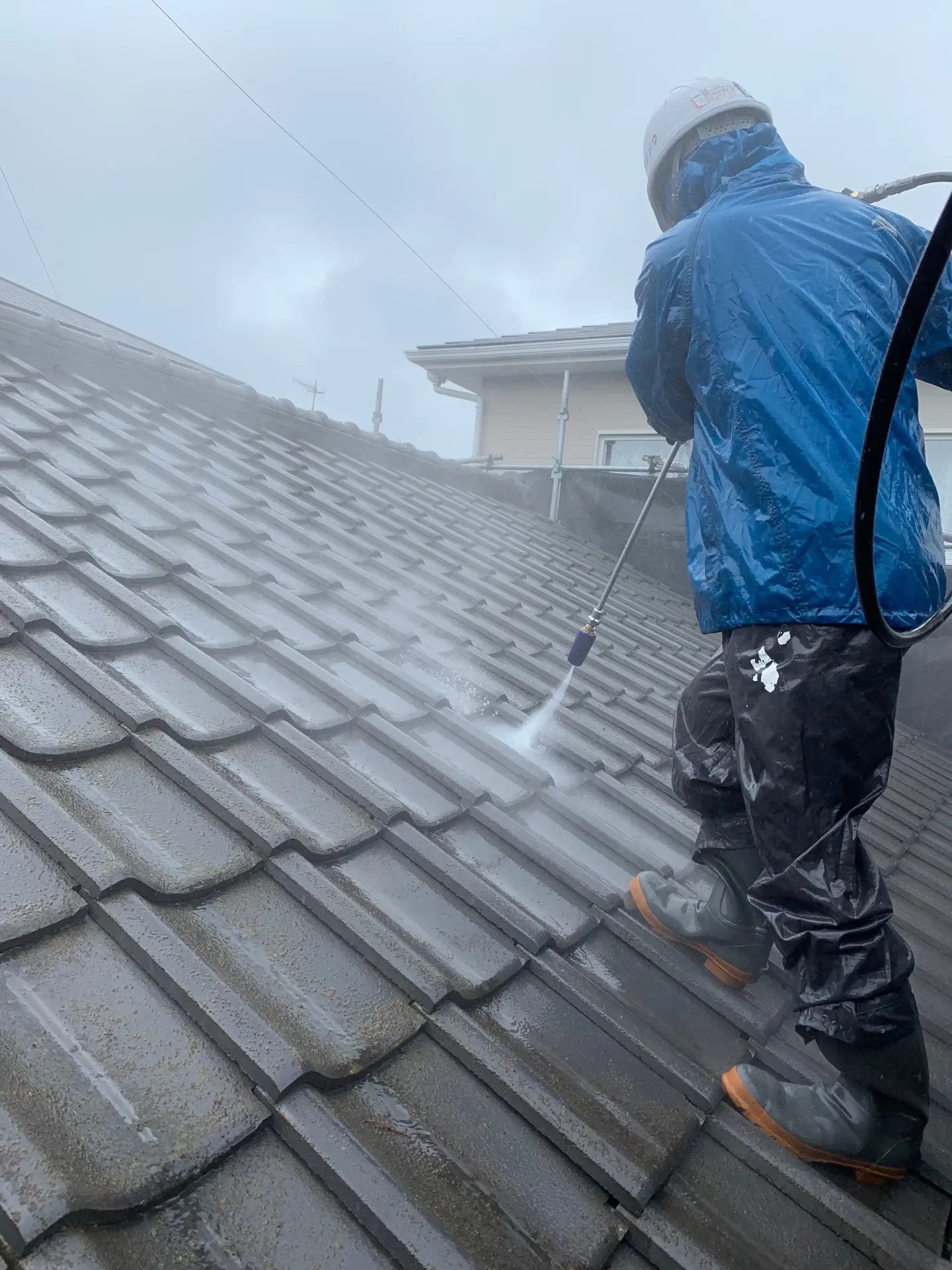 瓦屋根 漆喰補修が大切な理由 栃木県宇都宮市の雨漏り修理 屋根工事専門店 リフォームの森