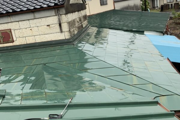 栃木県宇都宮市　屋根塗装工事　高圧洗浄