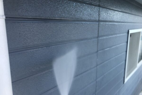 栃木県鹿沼市　屋根塗装・外壁塗装　下地処理はなぜ必要か　高圧洗浄の費用相場 (1)
