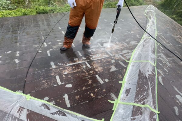 栃木県宇都宮市　屋根塗装工事　屋根の高圧洗浄