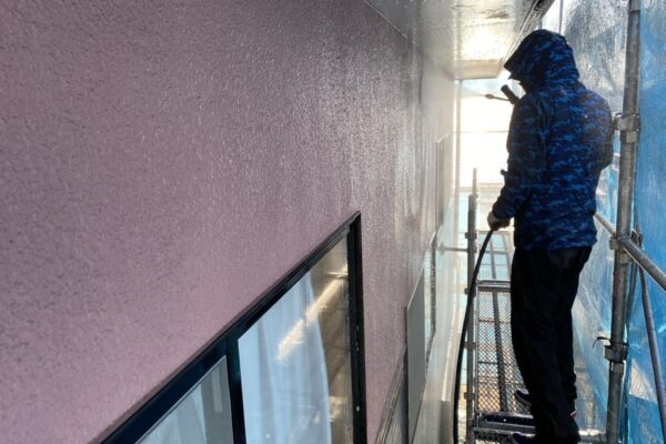 栃木県宇都宮市　外壁塗装工事　塗装の下地処理はなぜ重要？