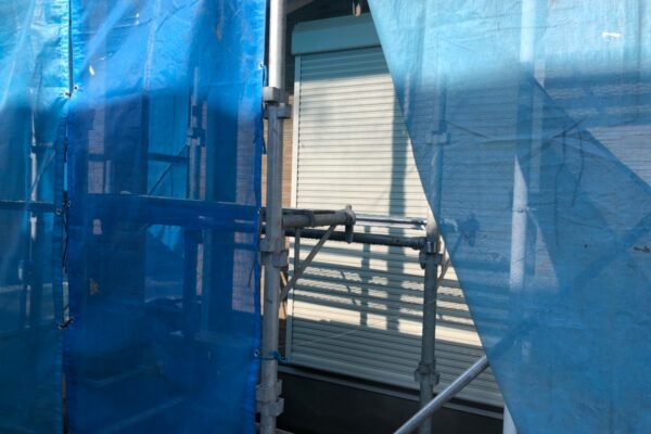栃木県宇都宮市　外壁塗装工事　塗装工事は飛散防止することが大事！