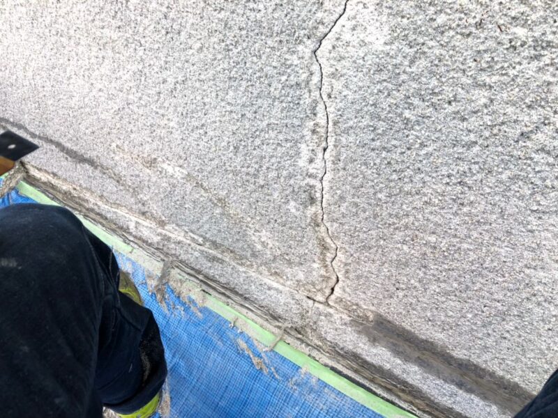 栃木県宇都宮市　外壁塗装工事　構造クラックの危険性