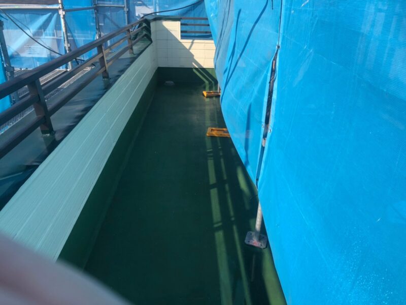 栃木県宇都宮市　外壁塗装工事　バルコニー防水のメンテナンスが大切な理由